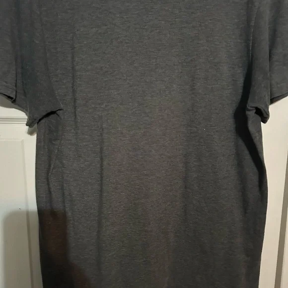 Adidas Men's Dark Gray Tee with Green Logo‎ - Picture 3 of 3